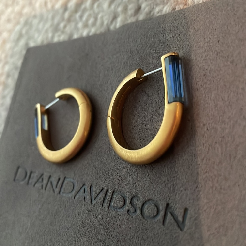 Signature Revival Gemstone Small Hoops - Picture 4 of 5